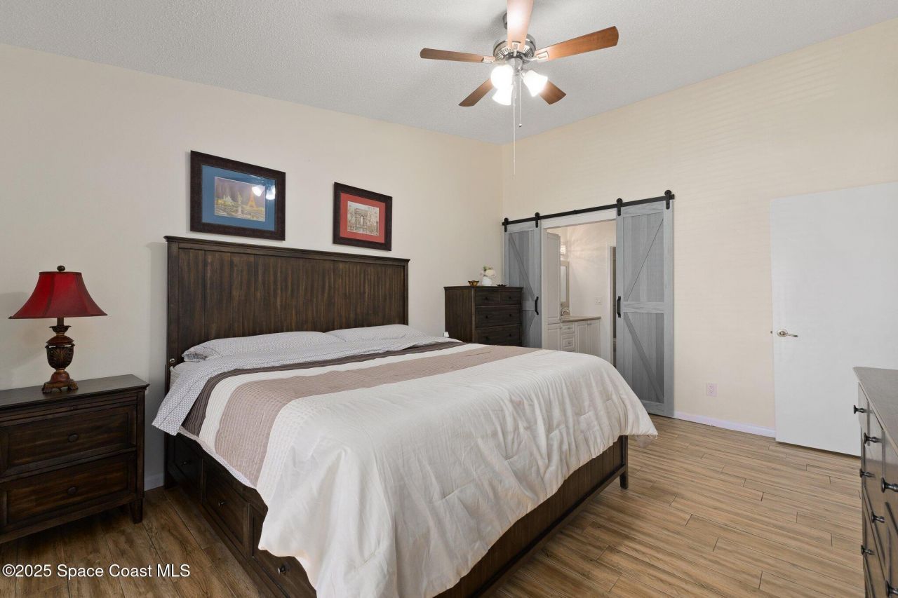 3212 S Lakeview Circle, Unit 10-205, Fort Pierce, FL 34949 Photo