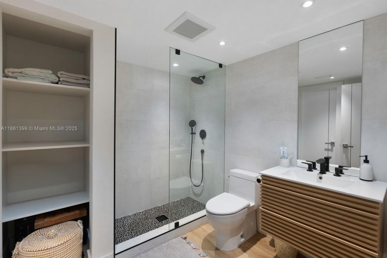 144 N Prospect Dr, Coral Gables, FL 33133 Photo