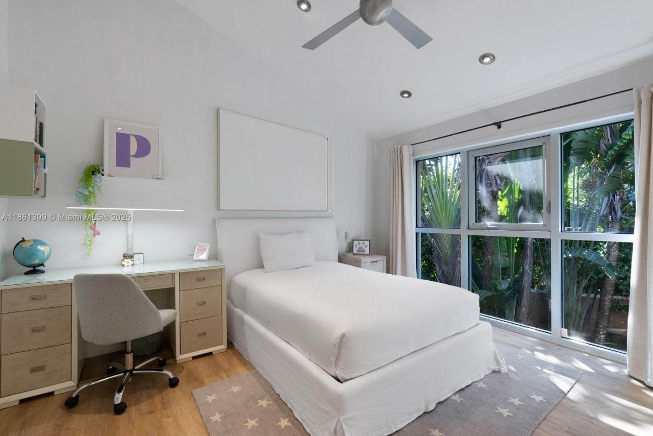 144 N Prospect Dr, Coral Gables, FL 33133 Photo