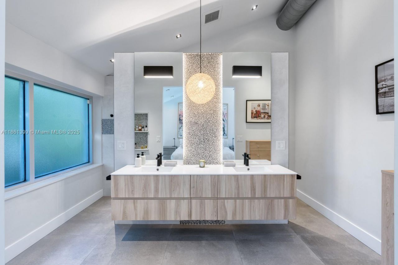 144 N Prospect Dr, Coral Gables, FL 33133 Photo