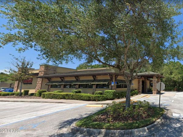 17050 Palm Pointe Drive, Tampa, FL 33647