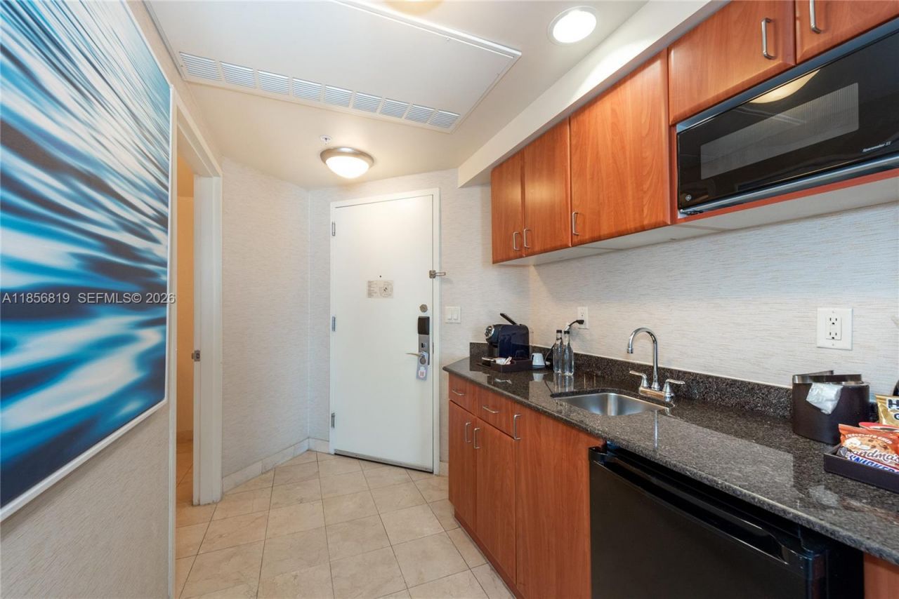 18001 Collins Ave, Unit 1214- 1215, Sunny Isles Beach, FL 33160 Photo