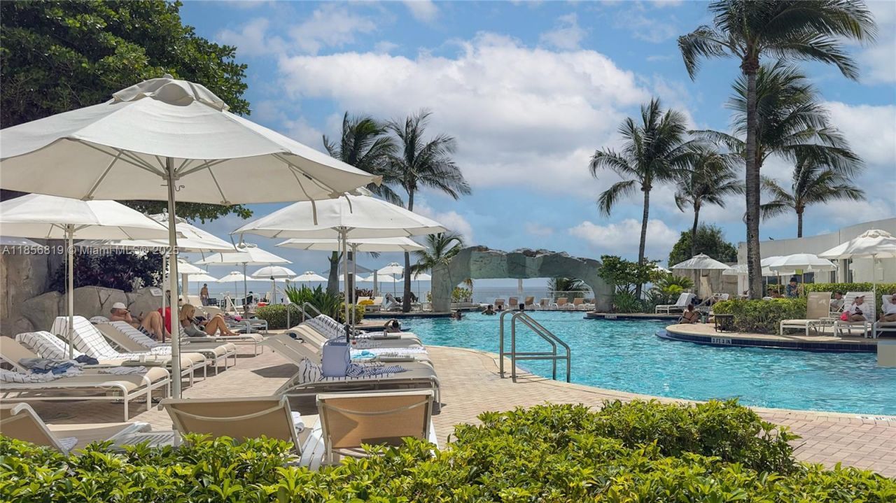 18001 Collins Ave, Unit 1214- 1215, Sunny Isles Beach, FL 33160 Photo