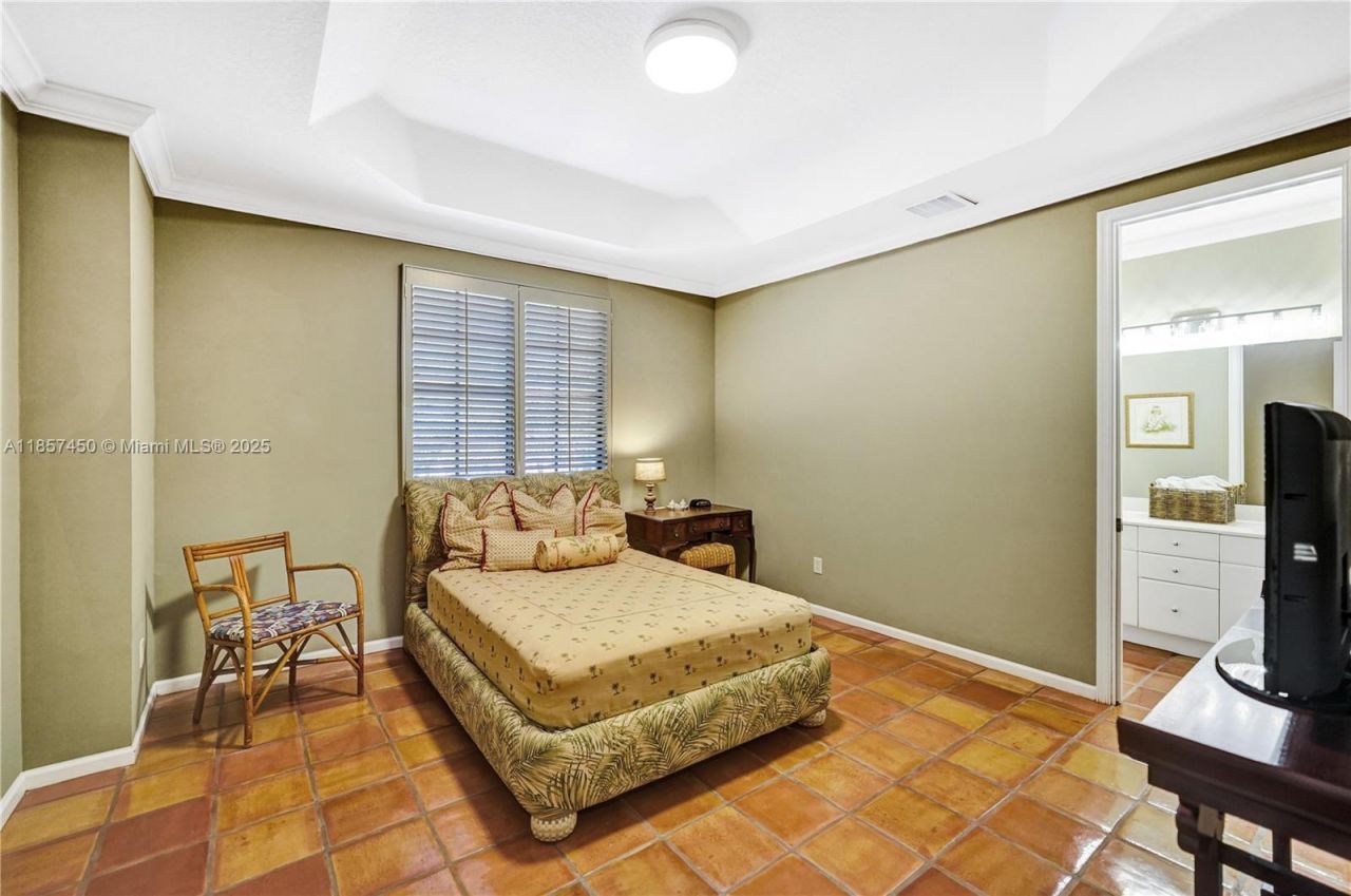 1577 Passion Vine Cir, Unit 9-2, Weston, FL 33326 Photo