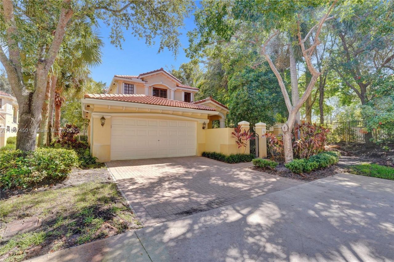 1577 Passion Vine Cir, Unit 9-2, Weston, FL 33326 Photo