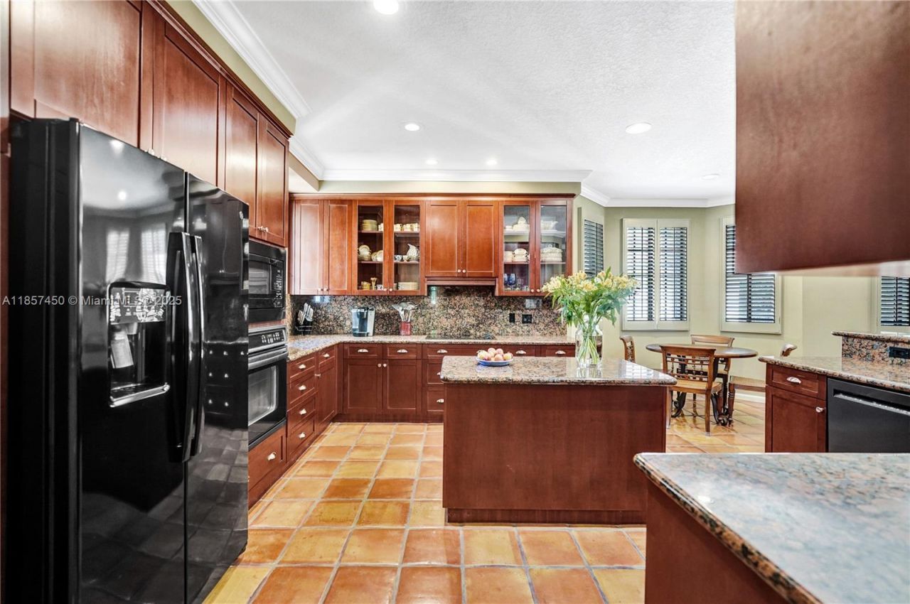 1577 Passion Vine Cir, Unit 9-2, Weston, FL 33326 Photo