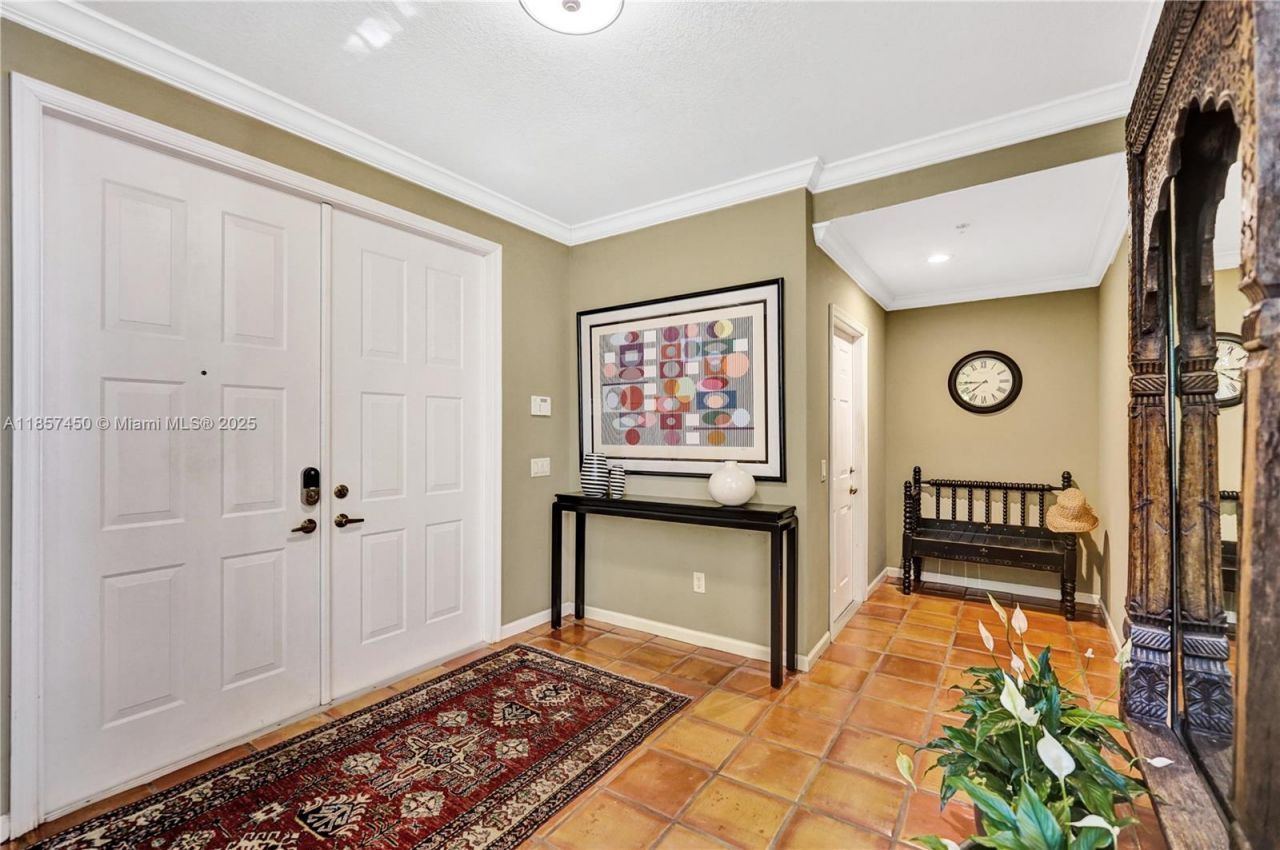 1577 Passion Vine Cir, Unit 9-2, Weston, FL 33326 Photo