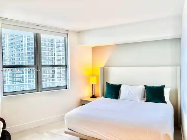 4111 S Ocean Dr, Unit 1801, Hollywood, FL 33019 Photo