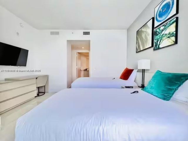 4111 S Ocean Dr, Unit 1801, Hollywood, FL 33019 Photo