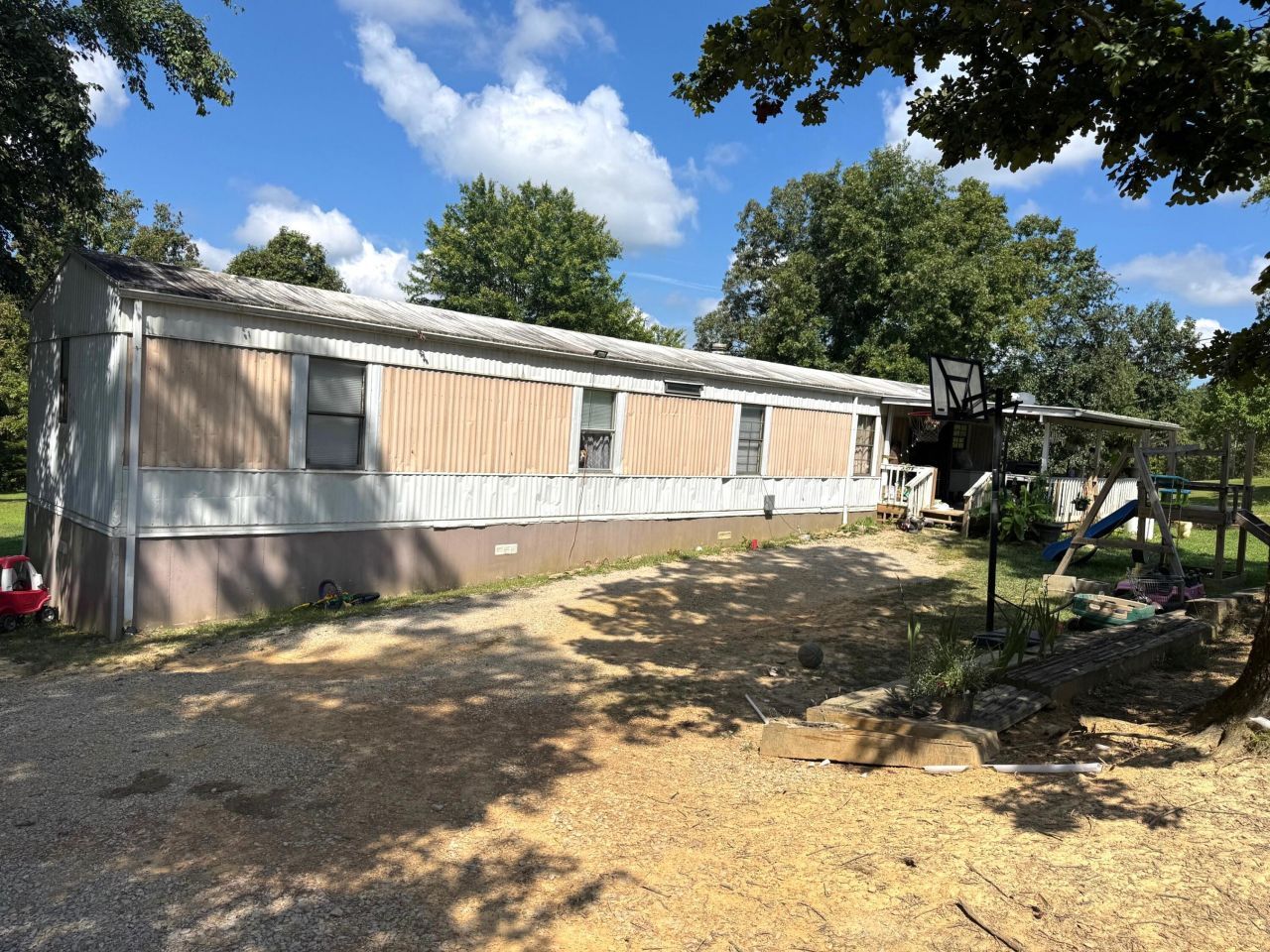 841 Letha Petrey Road, Williamsburg, KY 40769 Main Photo