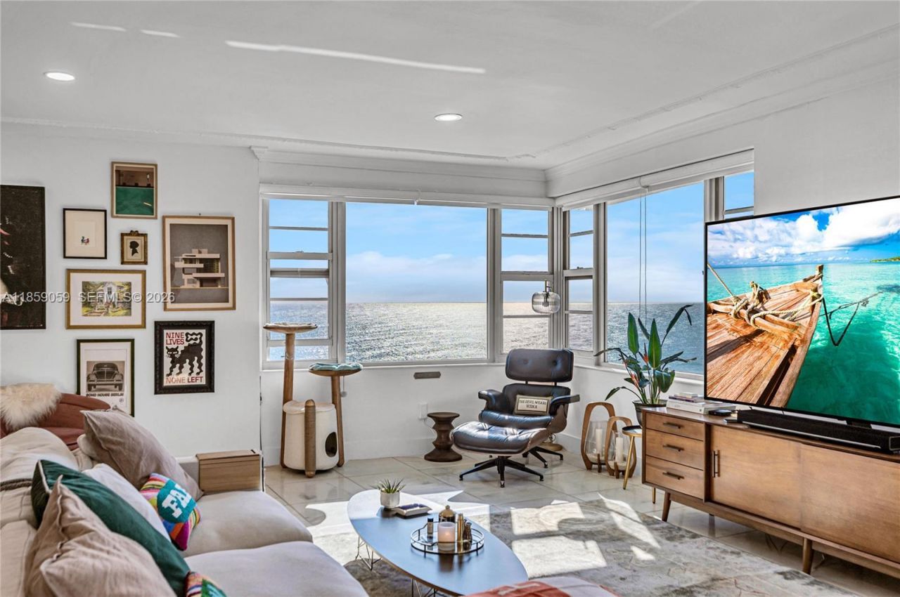 5255 Collins Ave, Unit 14D, Miami Beach, FL 33140 Photo