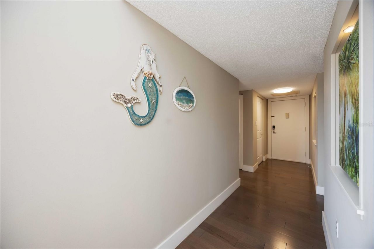 1050 Longboat Club Road, Unit 204, Longboat Key, FL 34228 Photo