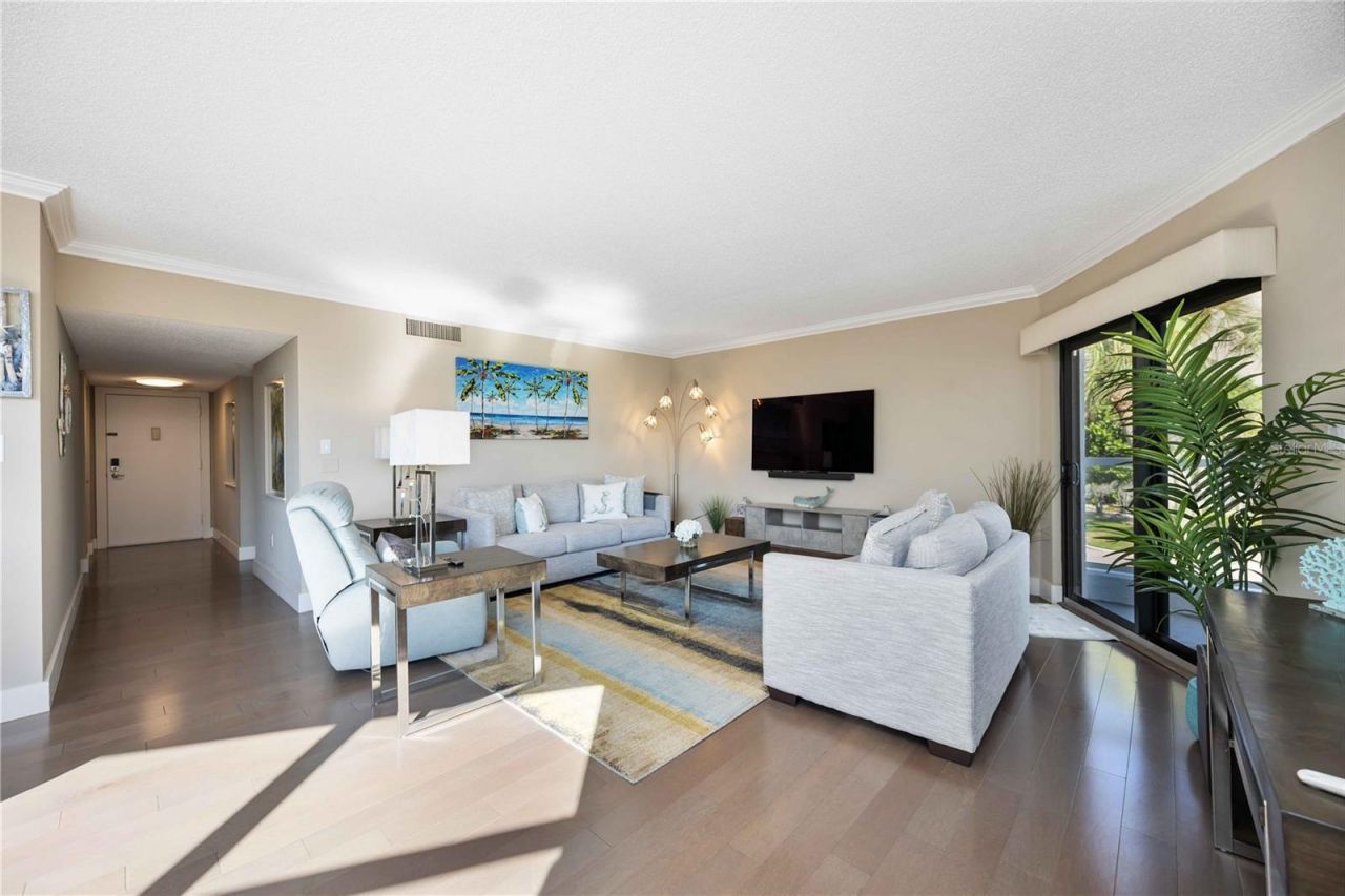 1050 Longboat Club Road, Unit 204, Longboat Key, FL 34228 Photo