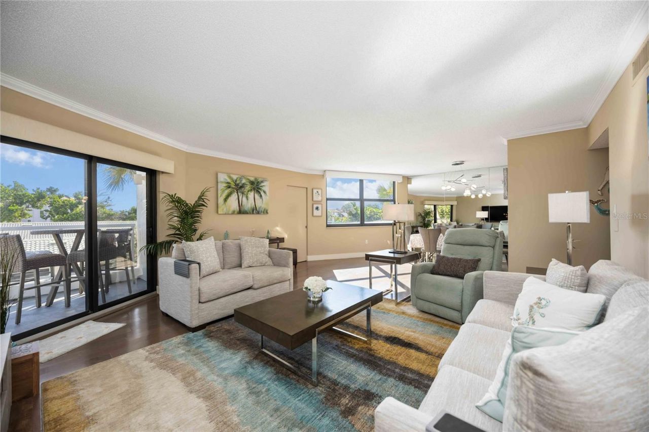 1050 Longboat Club Road, Unit 204, Longboat Key, FL 34228 Photo