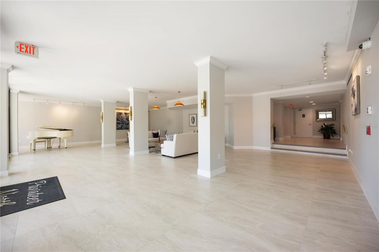 1050 Longboat Club Road, Unit 204, Longboat Key, FL 34228 Photo