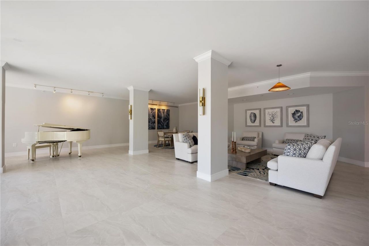 1050 Longboat Club Road, Unit 204, Longboat Key, FL 34228 Photo