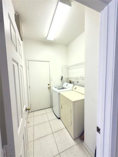 8611 Green Cay, West Palm Beach, FL 33411 Photo