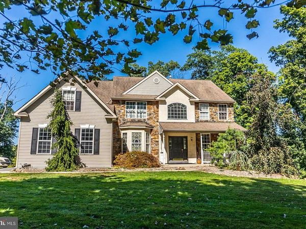 2499 WAGNER ROAD, GILBERTSVILLE, PA 19525