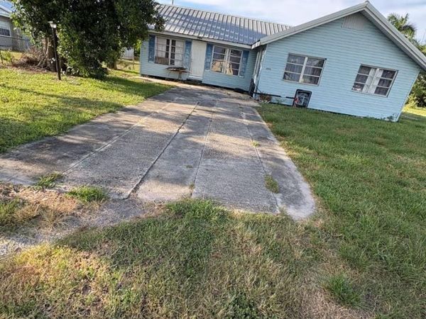 1295 HOOKERS POINT ROAD, CLEWISTON, FL 33440
