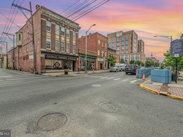 119 N GEORGE STREET, YORK, PA 17401