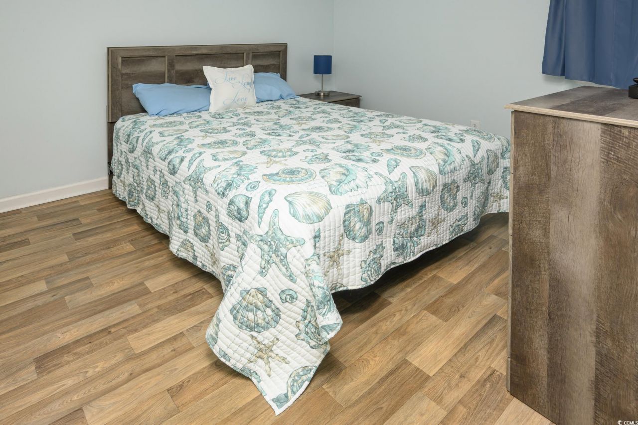 1890 Colony Dr. Photo 8