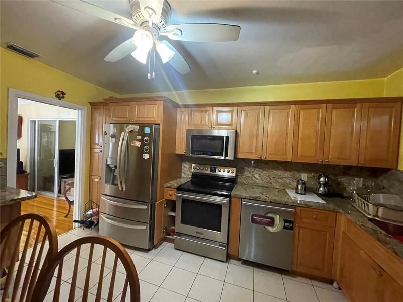 12900 NW 1st Court, Miami, FL 33168 Photo