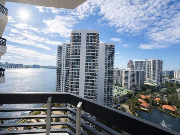 19195 NE 36th Ct, Unit 2103, Aventura, FL 33180