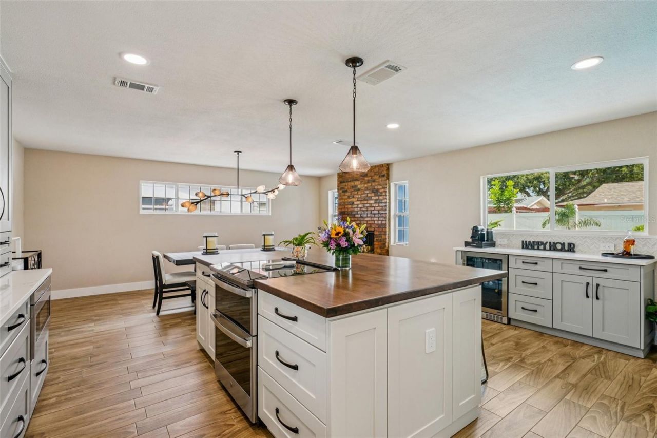 6655 12th Terrace N, Saint Petersburg, FL 33710 Photo