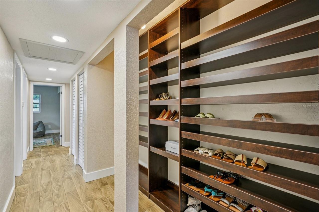 6655 12th Terrace N, Saint Petersburg, FL 33710 Photo