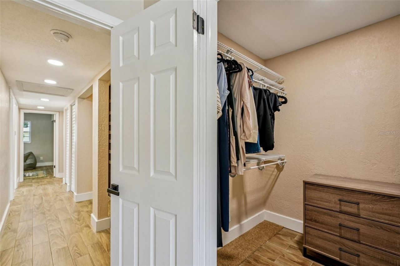 6655 12th Terrace N, Saint Petersburg, FL 33710 Photo