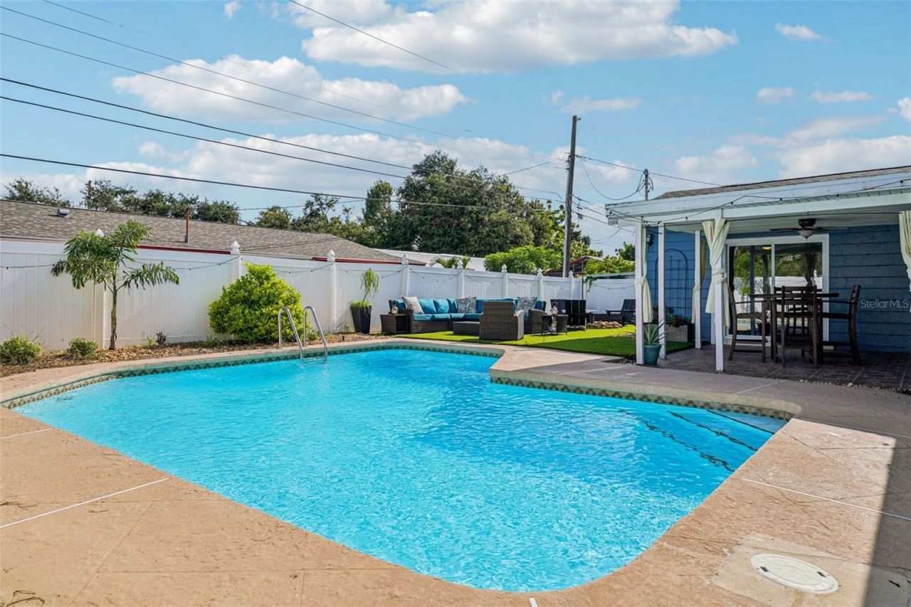 6655 12th Terrace N, Saint Petersburg, FL 33710 Photo