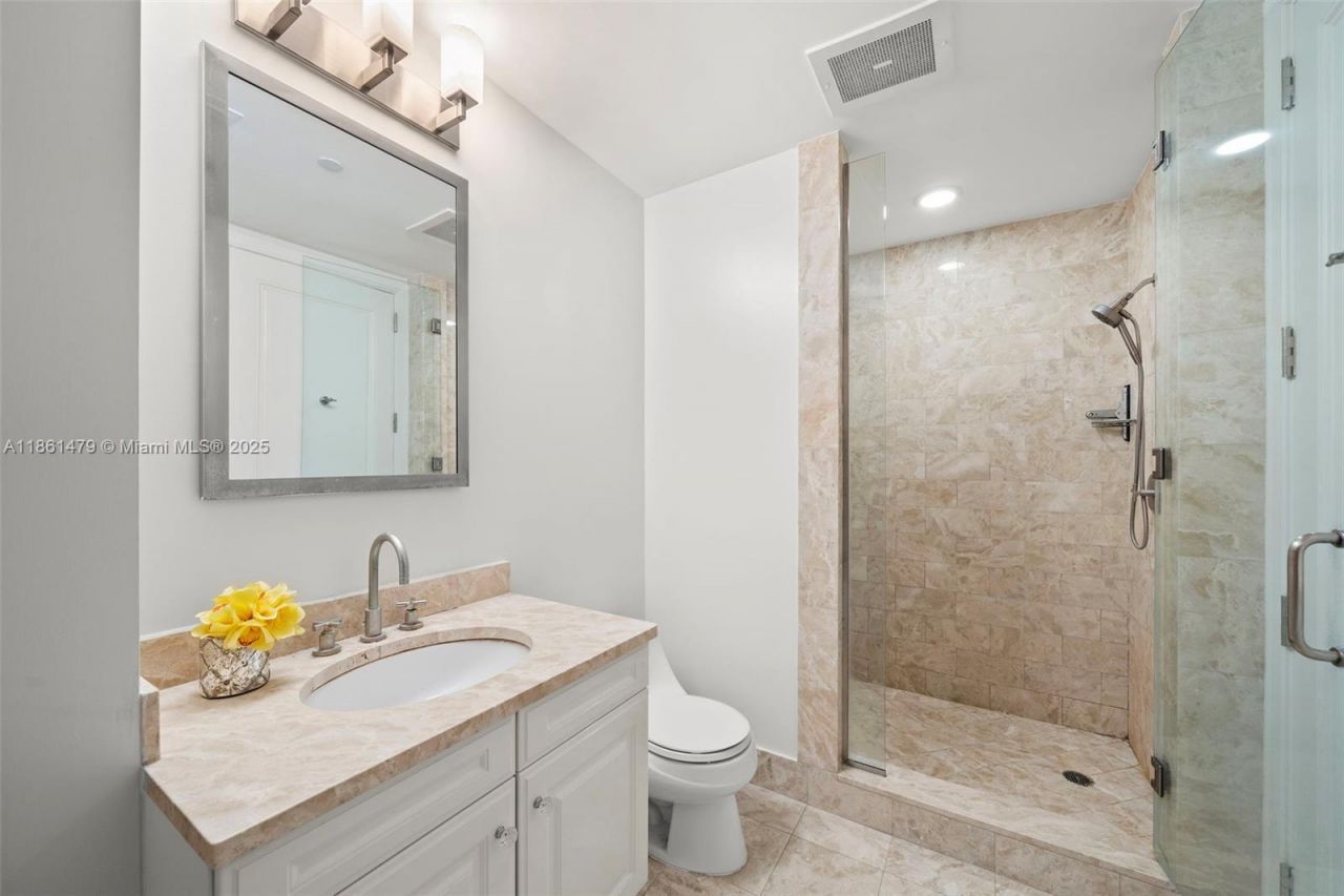 1425 Brickell Ave, Unit 48D, Miami, FL 33131 Photo