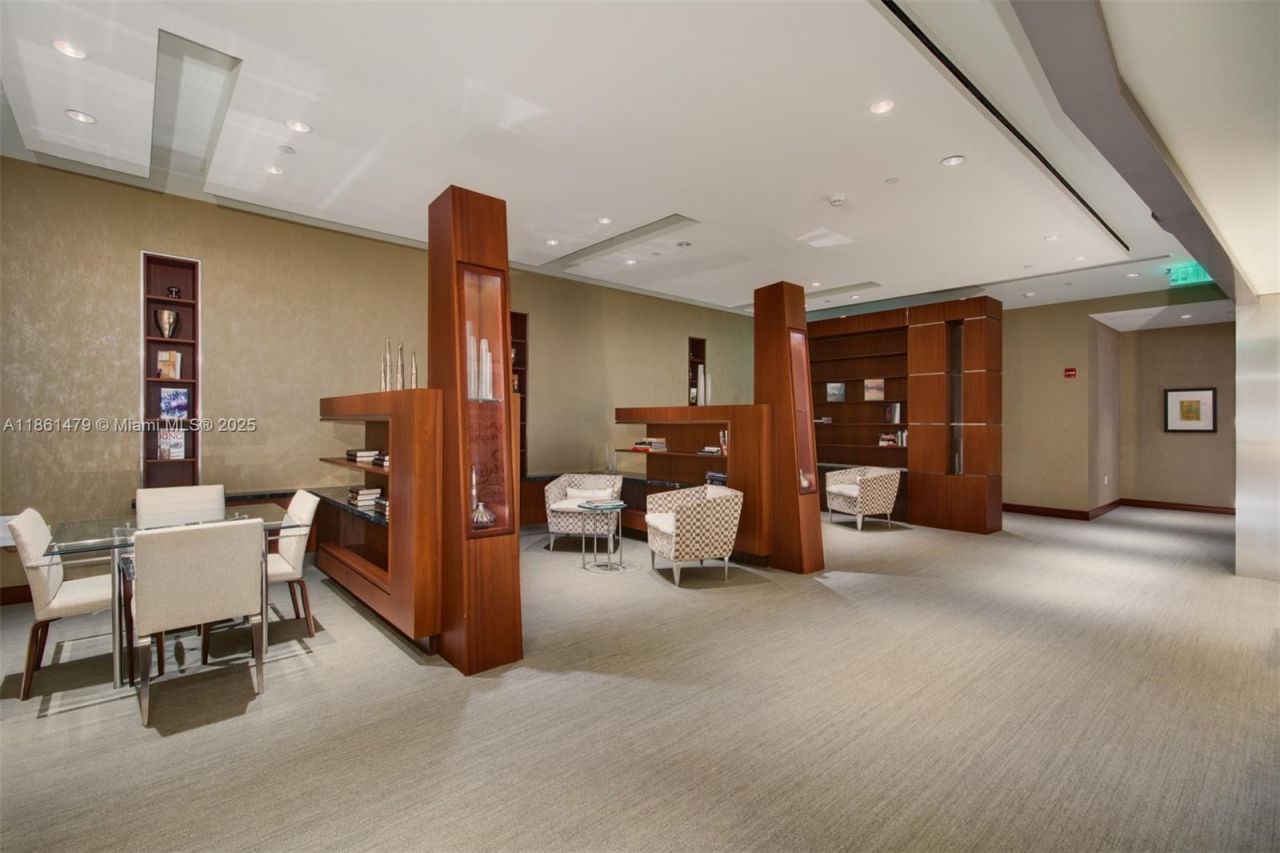 1425 Brickell Ave, Unit 48D, Miami, FL 33131 Photo