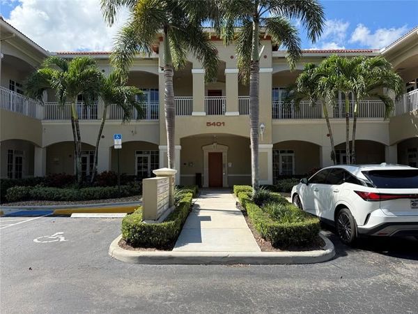 5401 N University Drive, Unit 204, Pompano Beach, FL 33067