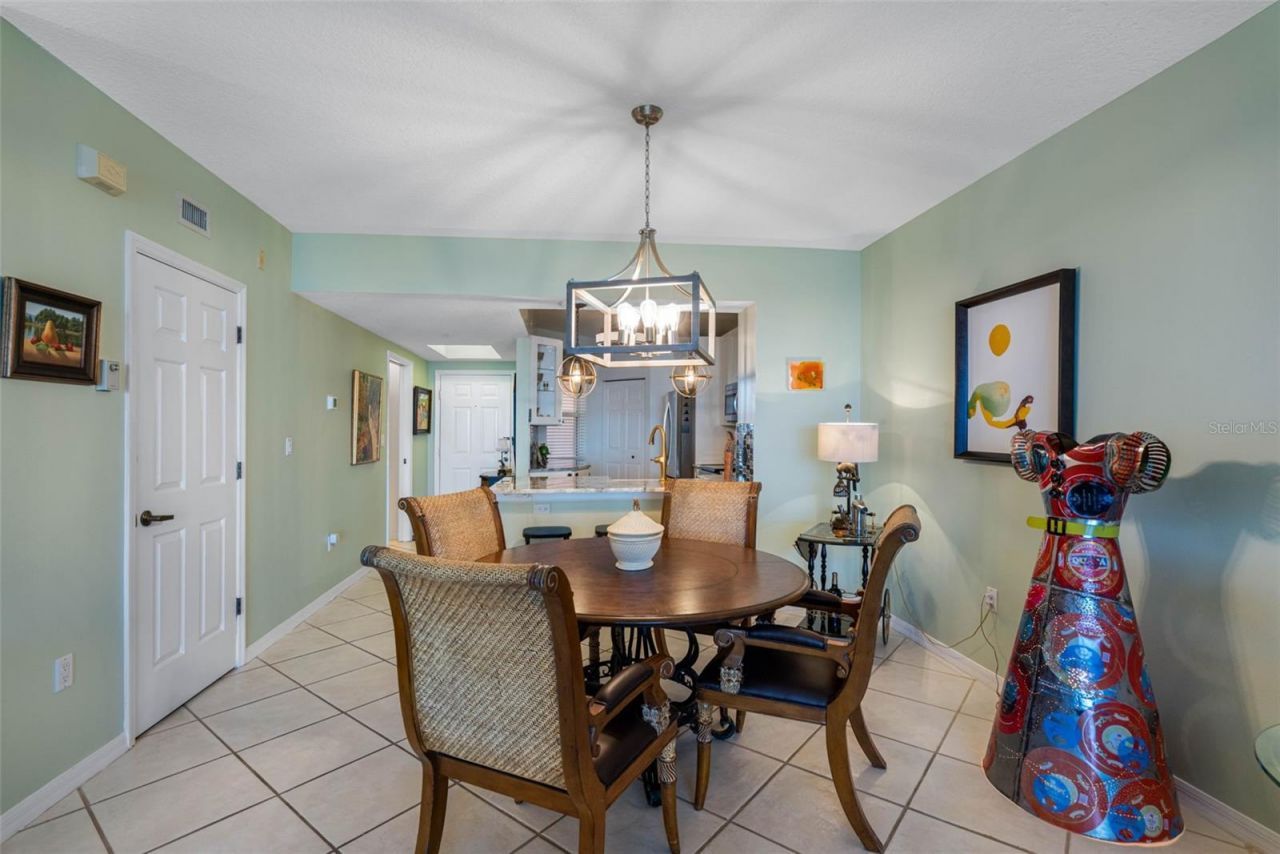 16550 Gulf Boulevard, Unit 545, North Redington Beach, FL 33708 Photo
