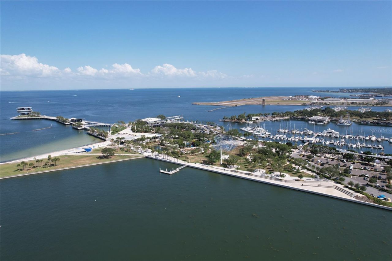 1137 Highland Street S, Saint Petersburg, FL 33701 Photo