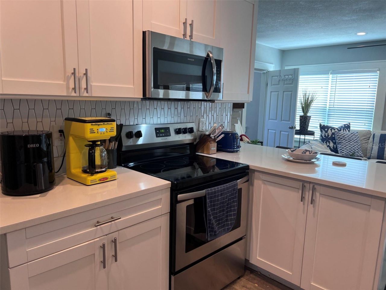 1137 Highland Street S, Saint Petersburg, FL 33701 Photo