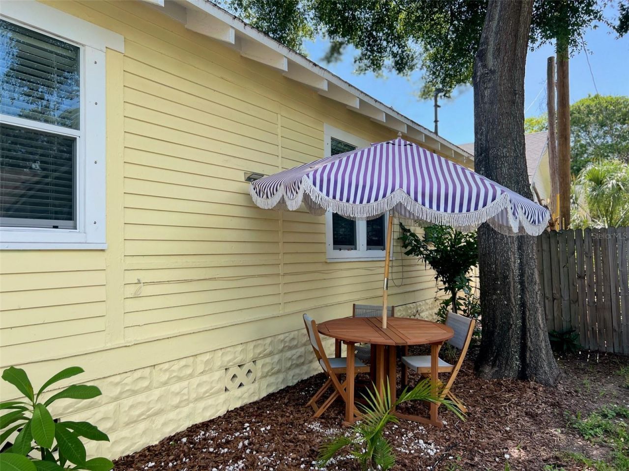 1137 Highland Street S, Saint Petersburg, FL 33701 Photo