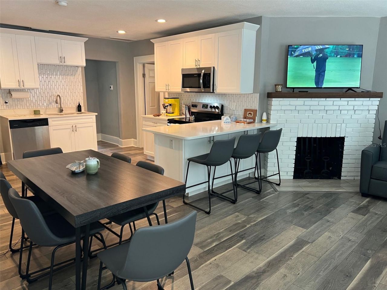 1137 Highland Street S, Saint Petersburg, FL 33701 Photo