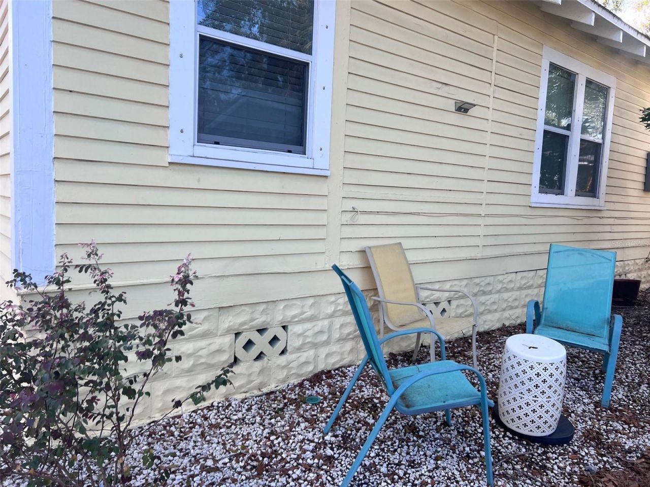 1137 Highland Street S, Saint Petersburg, FL 33701 Photo