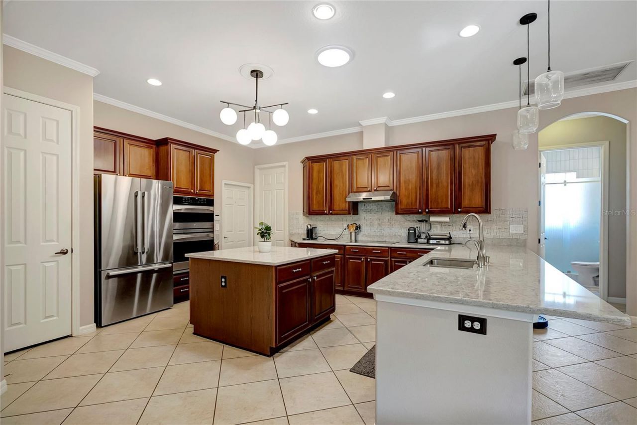 9317 Lisbon Street, Seffner, FL 33584 Photo