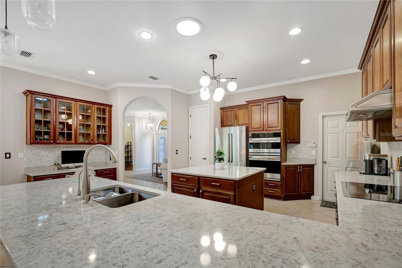 9317 Lisbon Street, Seffner, FL 33584 Photo