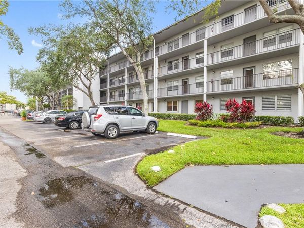 251 SW 132 way, Unit 114H, Pembroke Pines, FL 33027