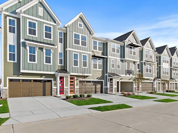 274 Meridian Way, Unit 8-602, Fort Mitchell, KY 41017