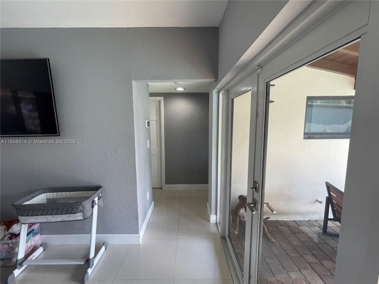 801 Oriole Ave, Miami Springs, FL 33166 Photo