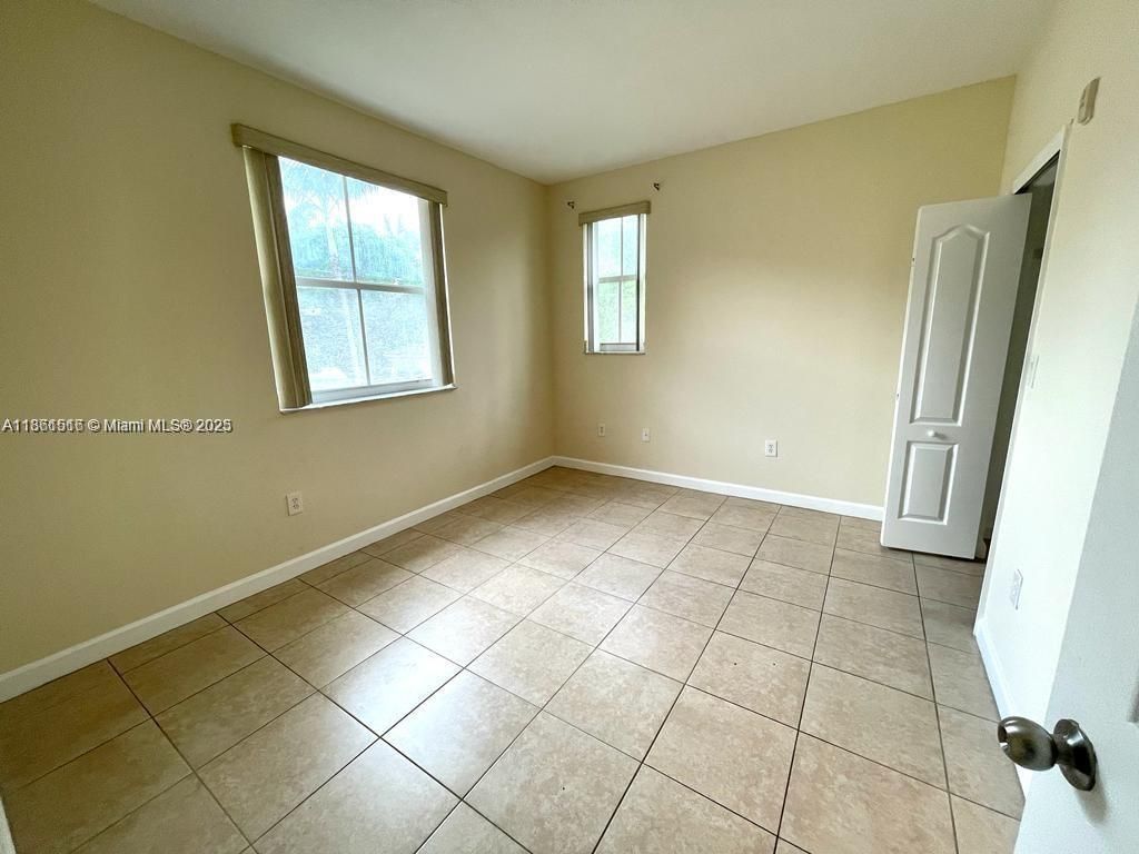 1660 SE 29th St, Unit 200, Homestead, FL 33035 Photo