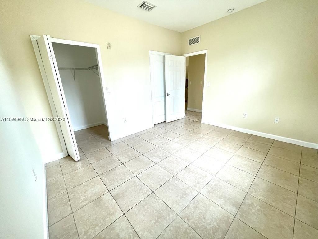 1660 SE 29th St, Unit 200, Homestead, FL 33035 Photo