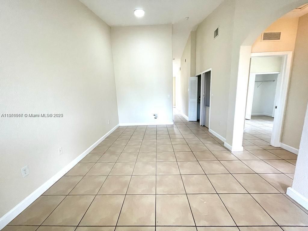 1660 SE 29th St, Unit 200, Homestead, FL 33035 Photo