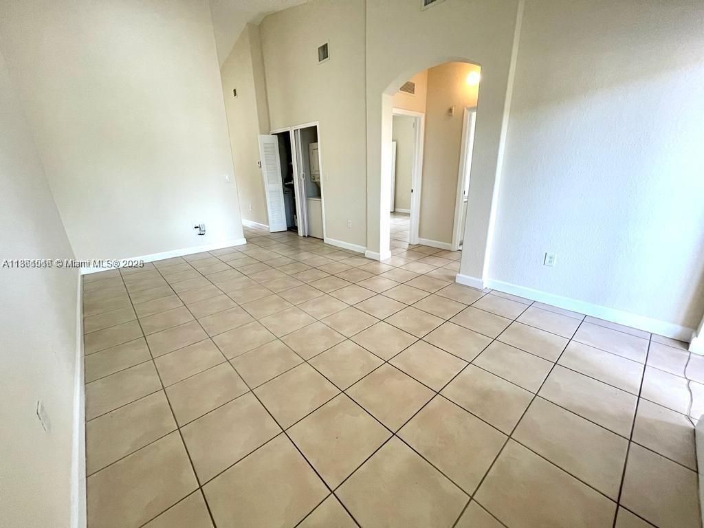 1660 SE 29th St, Unit 200, Homestead, FL 33035 Photo