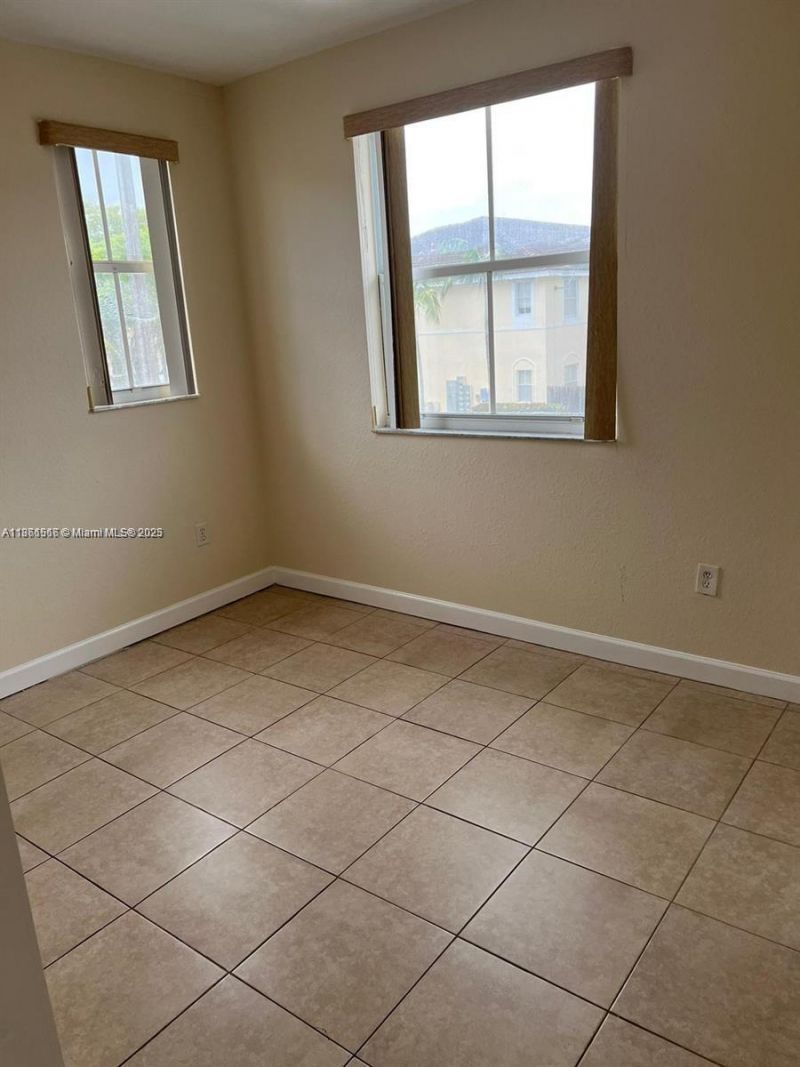 1660 SE 29th St, Unit 200, Homestead, FL 33035 Photo